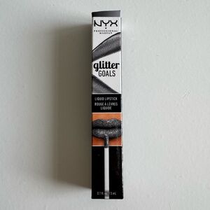 NYX Glitter Goals Liquid Lipstick in Alienated GGLS08
